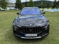 Gebraucht Maserati Levante 430 PS (316 kW) 2019 Schwarz SUV