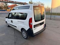Gebraucht Opel Combo 120 PS (88 kW) 2019 Weiß Van / Kleinbus