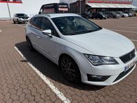 Używany Seat Leon ST FR 150 KM (110 kW) 2014 Biały Kombi