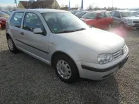 Gebraucht VW Golf III 75 PS (55 kW) 1999 Silber Limousine