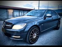 Second-hand Mercedes 320 224 CP (164 kW) 2007 Gri Berlinǎ