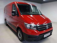 Gebraucht VW Crafter 102 PS (75 kW) 2018 Kirschrot Van