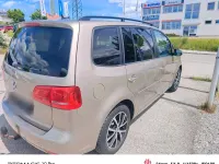 Gebraucht VW Touran 140 PS (102 kW) 2011 Gelb Van / Kleinbus
