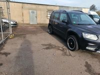 Gebraucht Skoda Yeti 140 PS (102 kW) 2015 Schwarz SUV
