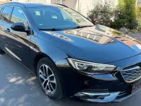 Gebraucht Opel Insignia 136 PS (100 kW) 2018 Tiefseeblau/darkmoon blue Kombi