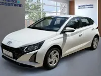 Gebraucht Hyundai i20 Select 101 PS (74 kW) 2025 Atlas white Kleinwagen