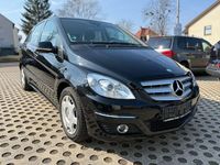 Gebraucht Mercedes B180 116 PS (85 kW) 2010 Schwarz Van / Kleinbus