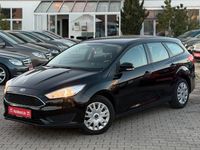 Usado Ford Focus Ambiente 101 CV (74 kW) 2016 Negro Berlina