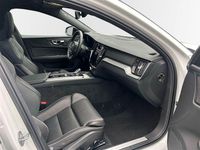 Gebraucht Volvo V60 Plus 197 PS (144 kW) 2025 Weiss Kombi