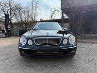 Gebraucht Mercedes E220 150 PS (110 kW) 2005 Schwarz Limousine