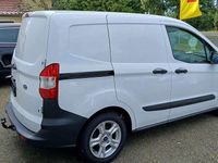 Gebraucht Ford Transit Trend 101 PS (74 kW) 2023 Frostweiß Van / Kleinbus