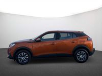 Gebraucht Peugeot e-2008 Active 100 kW (136 PS) 2021 Lackierung orange fusion/typ aussenverkleidung metalliclackierung SUV