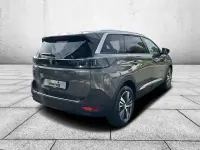Gebraucht Peugeot 5008 Allure 131 PS (96 kW) 2024 Grau SUV