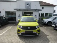 Neu VW T-Cross Life 95 PS (69 kW) 2026 Gelb SUV
