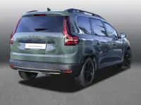 Usata Dacia Jogger Extreme 110 CV (80 kW) 2025 Grigio Monovolume