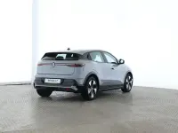 Używany Renault Megane E-Tech Evolution 160 kW (218 KM) 2022 Szary Sedan/Limuzyna