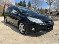 Gebraucht Ford Focus Titanium 163 PS (119 kW) 2012 Schwarz Kombi