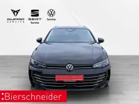 Używany VW Passat Pro 150 KM (110 kW) 2025 Czarny Kombi