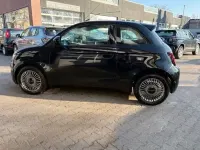 Gebraucht Fiat 500e Icon 86 kW (118 PS) 2022 Schwarz Kleinwagen