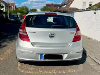 Gebraucht Hyundai i30 109 PS (80 kW) 2010 Grau Kleinwagen
