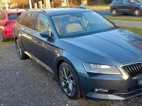 Gebraucht Skoda Superb LAURIN & KLEMENT 220 PS (161 kW) 2016 Grau Kombi