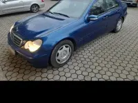 Gebraucht Mercedes C180 143 PS (105 kW) 2004 Blau Limousine