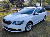 Usado Skoda Superb 140 HP (102 kW) 2014 Carrinha