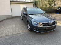 Second-hand Skoda Octavia Ambition 150 CP (110 kW) 2020 Gri Break