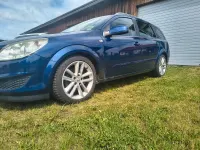 Gebraucht Opel Astra 140 PS (102 kW) 2009 Blau Kombi