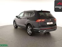 Gebraucht VW Tiguan Allspace Elegance 245 PS (180 kW) 2024 Deep black perleffekt SUV