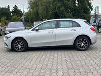 Gebraucht Mercedes A180 Business 116 PS (85 kW) 2019 Silber Limousine