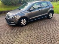 Gebraucht VW Polo Trendline 60 PS (44 kW) 2015 Grau Limousine
