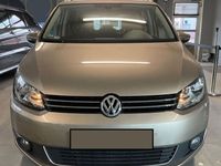 Gebraucht VW Touran Cup 105 PS (77 kW) 2015 Titanium beige metallic Van / Kleinbus