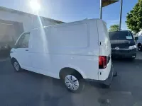 Usata VW Transporter 150 CV (110 kW) 2024 Bianco Furgone