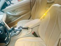 Gebraucht BMW 330 258 PS (189 kW) 2014 Blau Limousine