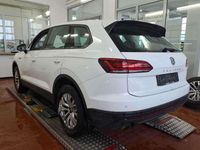 Gebraucht VW Touareg Basis 231 PS (169 kW) 2019 Pure white SUV