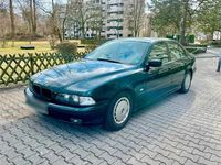 Gebraucht BMW 523 170 PS (125 kW) 1998 Grün Limousine