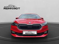 Neu Skoda Fabia Essence 95 PS (69 kW) 2025 Velvetrot metallic Kleinwagen