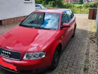 Gebraucht Audi A4 102 PS (75 kW) 2001 Rot Kombi