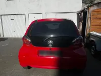 Gebraucht Toyota Aygo 68 PS (50 kW) 2011 Rot Kleinwagen