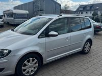 Gebraucht VW Touran 140 PS (102 kW) 2009 Silber Van / Kleinbus