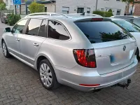 Gebraucht Skoda Superb 170 PS (125 kW) 2013 Silber Kombi