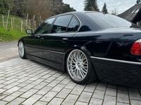 Gebraucht BMW 735 238 PS (175 kW) 2000 Andere farben Limousine