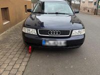 Gebraucht Audi A4 125 PS (91 kW) 1997 Blau Kombi