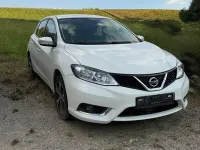 Gebraucht Nissan Pulsar N-Connecta 116 PS (85 kW) 2018 Weiß Kleinwagen