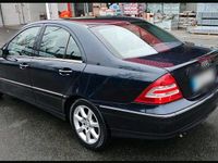 Gebraucht Mercedes C180 143 PS (105 kW) 2005 Andere farben Limousine