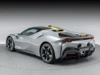 Gebraucht Ferrari SF90 999 PS (734 kW) 2022 Grau Coupé