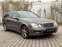 Usata Mercedes E280 190 CV (139 kW) 2008 Marrone Station wagon