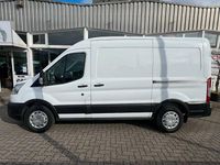 Gebraucht Ford Transit 131 PS (96 kW) 2019 Frostweiß Van / Kleinbus