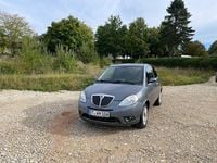 Gebraucht Lancia Ypsilon 60 PS (44 kW) 2010 Grau Kleinwagen